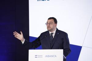 Barbón apuesta por acelerar el Corredor Atlántico y cancelar el peaje del Huerna