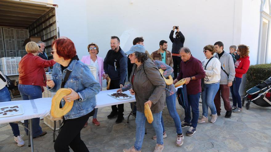 Almuerzo popular y reparto de más rollos en el Día de la Dobla en l&#039;Alcora