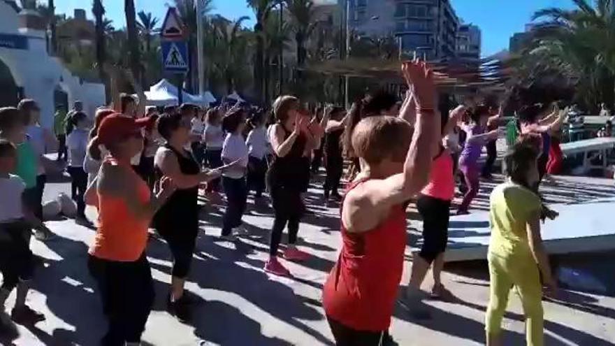 Las actividades paralelas &quot;calientan&quot; el Medio Maratón de Elche