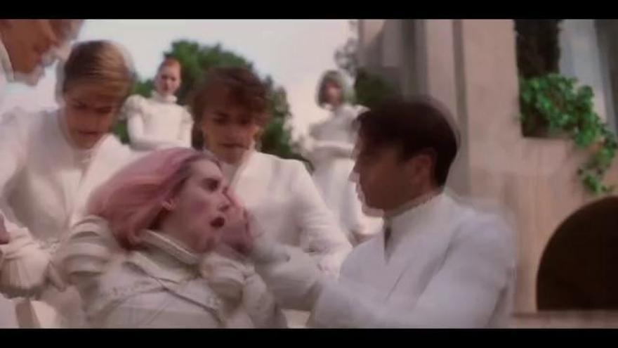 S'estrena «Paradise Hills», un conte de fades feminista contra la perfecció imposada als joves