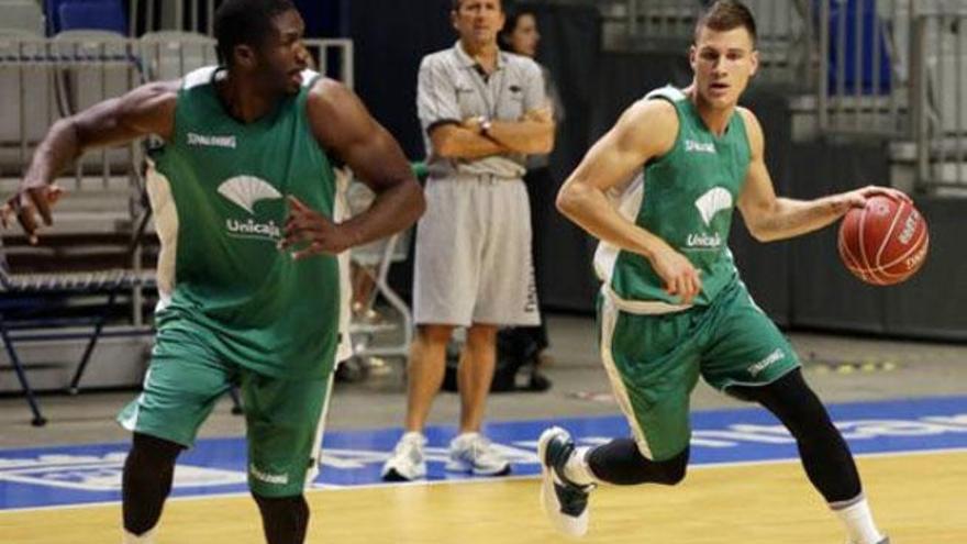 El Unicaja anula el contrato de Trevor Mbakwe por problemas físicos