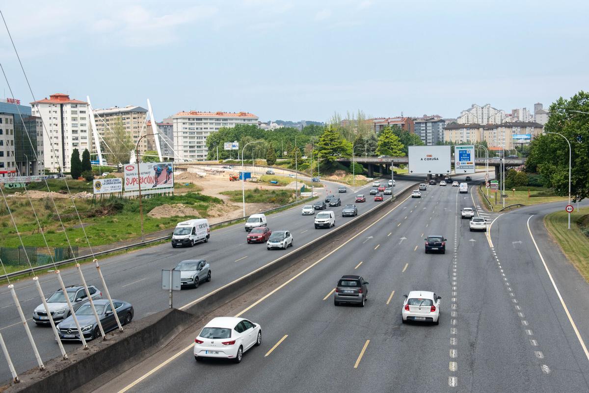 El Gobierno licita la ambientación ambiental de Alfonso Molina, una fase complementaria de las obras de ampliación que se llevan a cabo en la avenida.