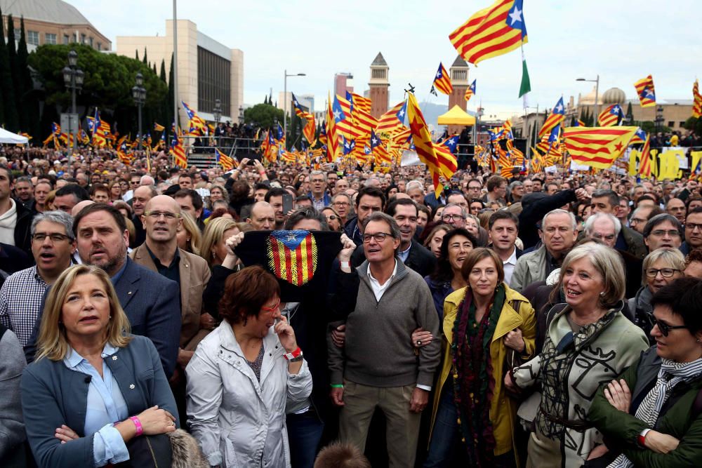 Manifestació de solidaritat amb el processats pel 9-N