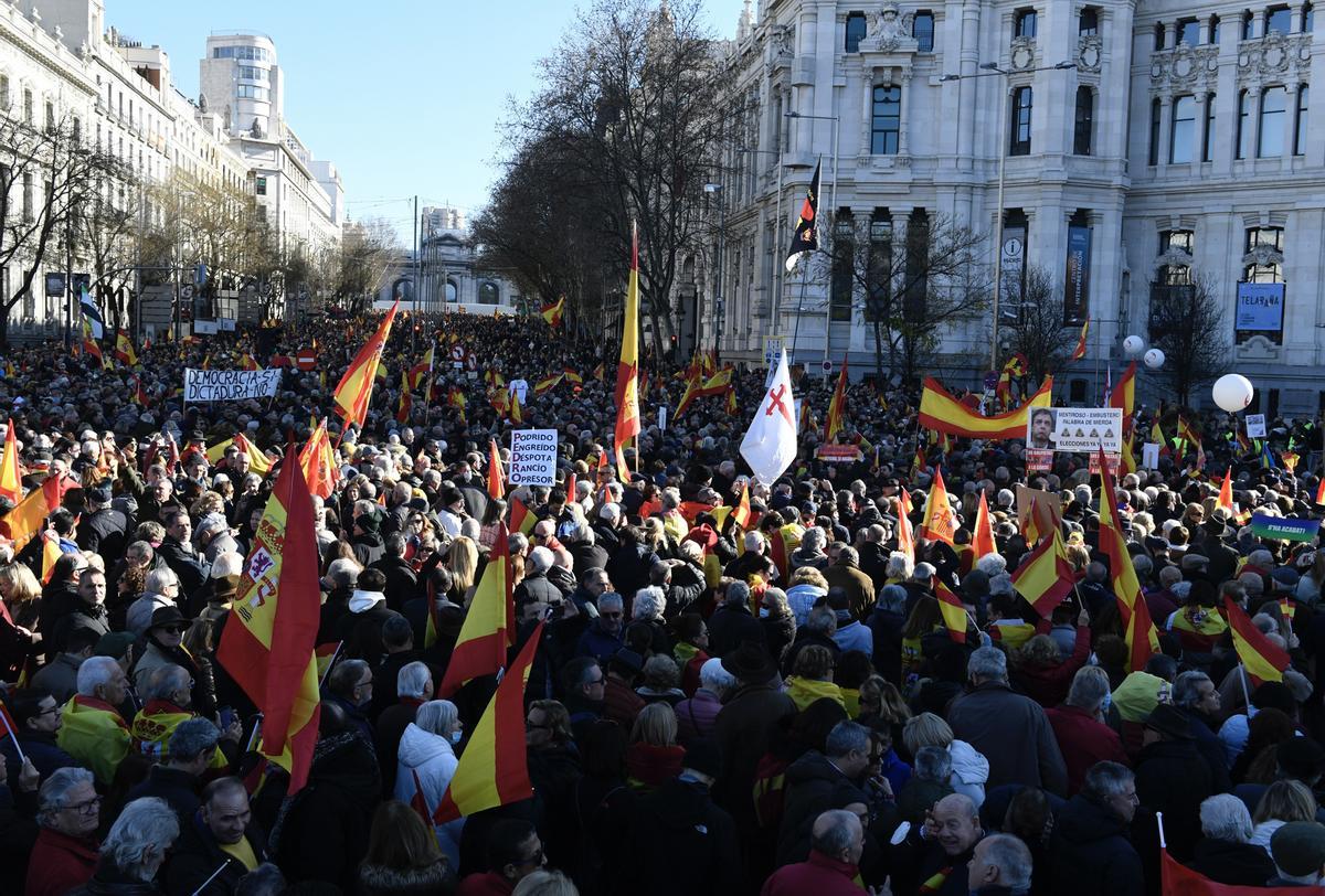 Manifestación en Madrid contra la política de Pedro Sánchez