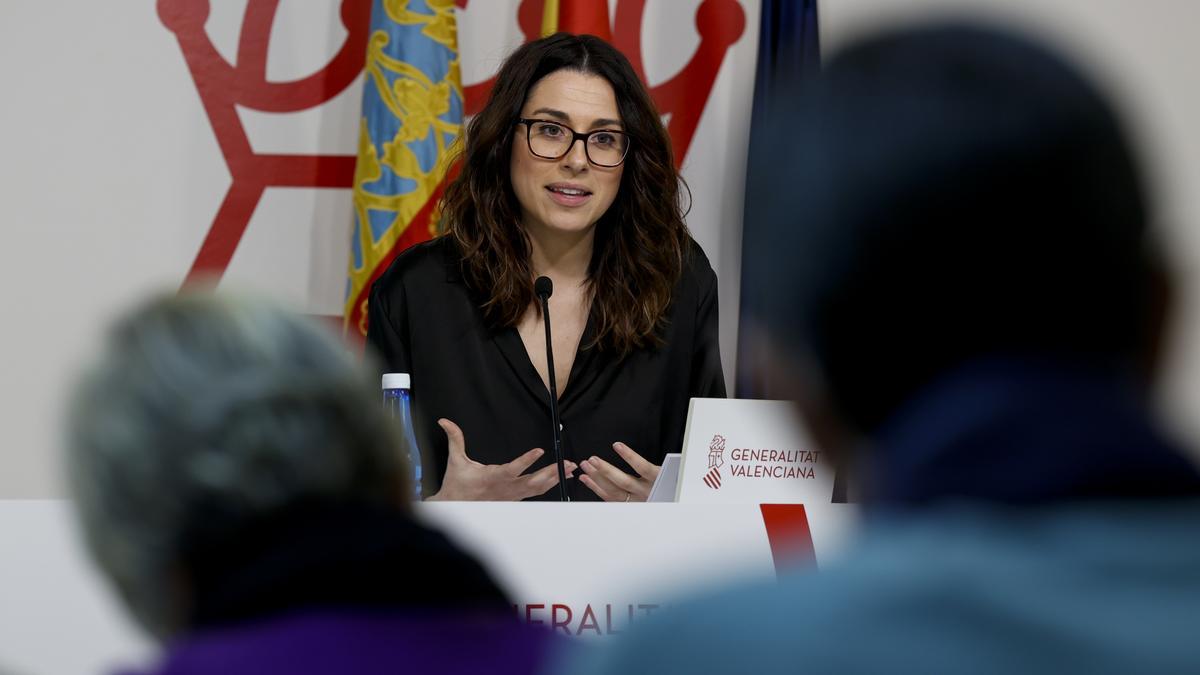 Aitana Mas durante una rueda de prensa del Consell