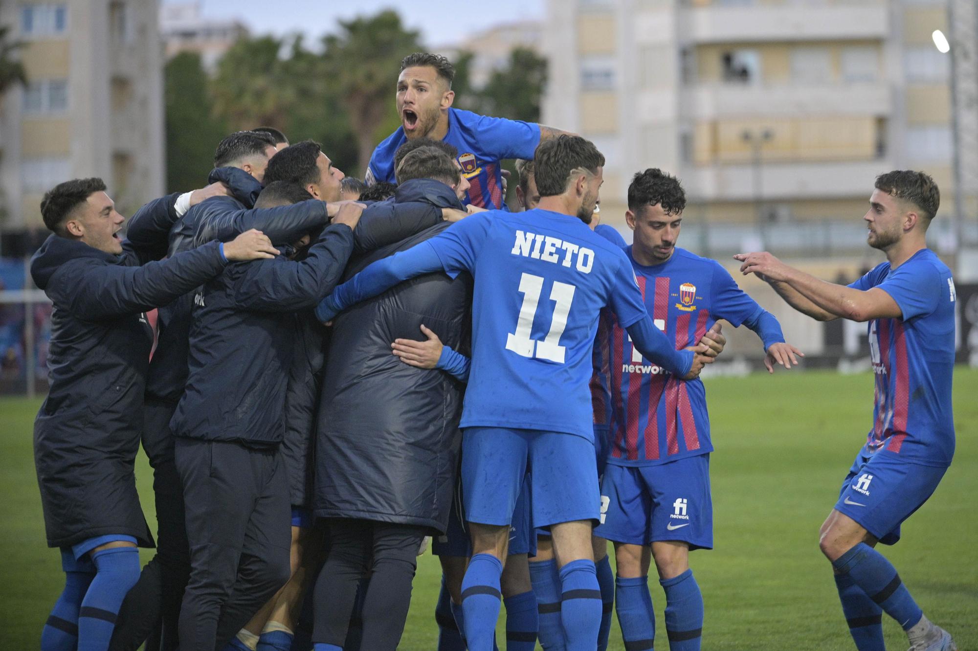 El Eldense cree hasta el final