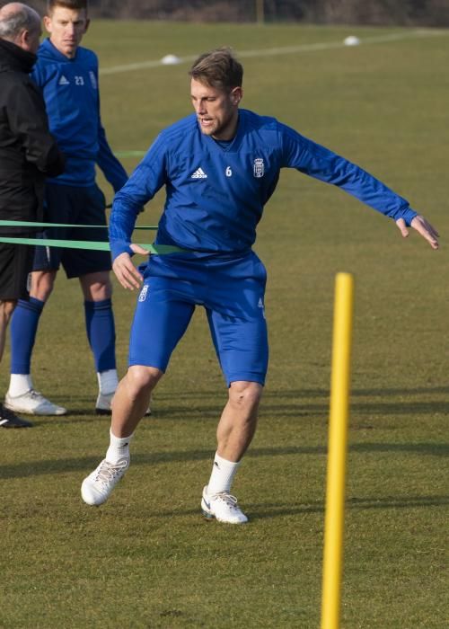 Entrenamiento del Real Oviedo en El Requexón