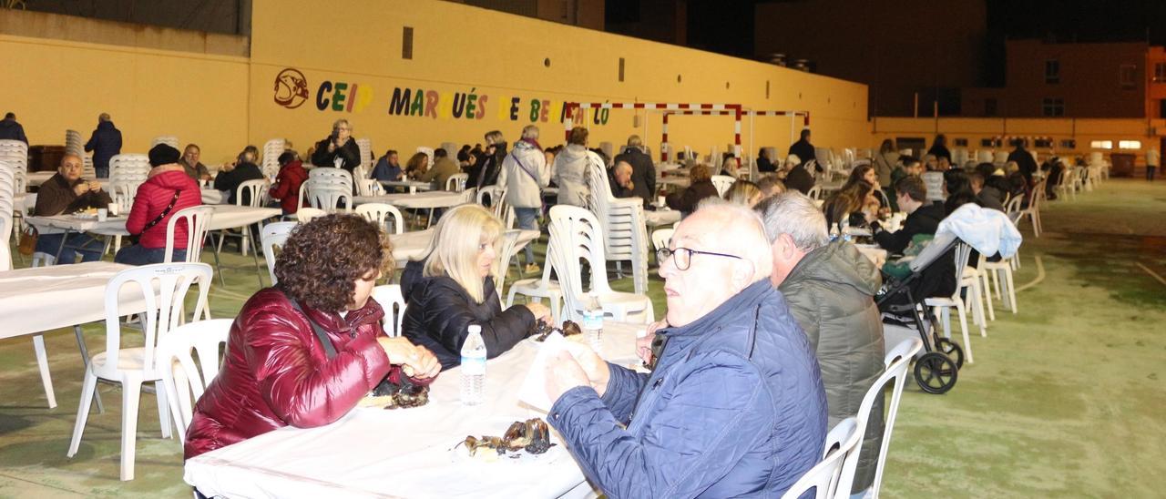 El Ayuntamiento habilitó un recinto especial en el patino colegio Marqués de Benicarló.