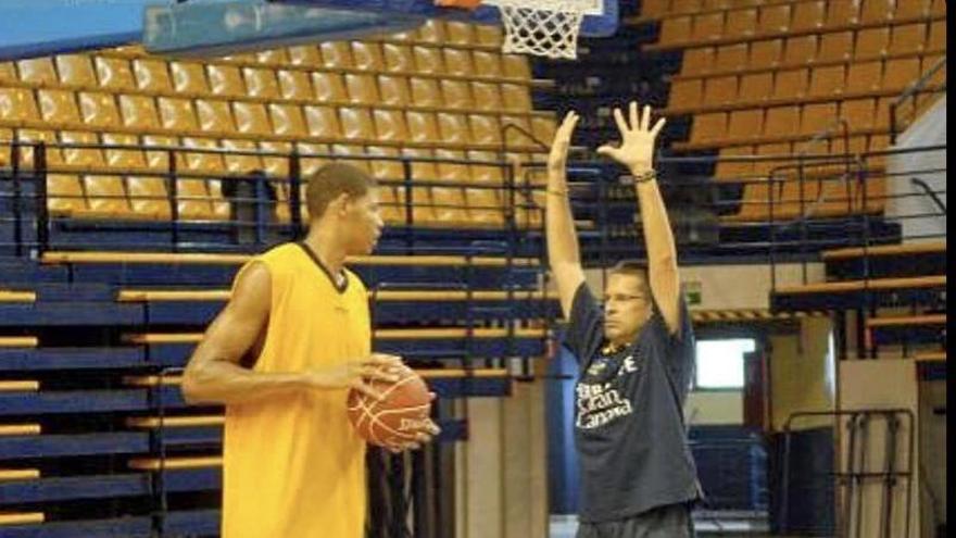 Primera vez sin los ‘vuelos’ de Edy Tavares con el Real Madrid, ante el Granca en el Arena