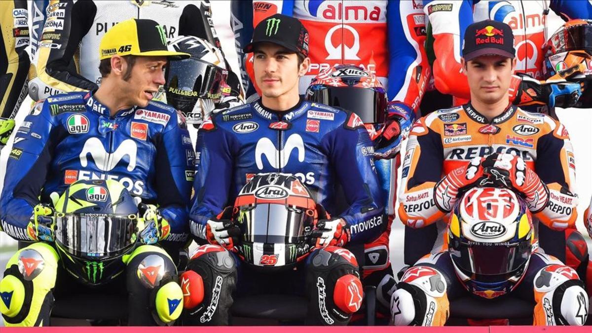 Rossi y Viñales, pilotos oficiales de Yamaha, junto a Pedrosa