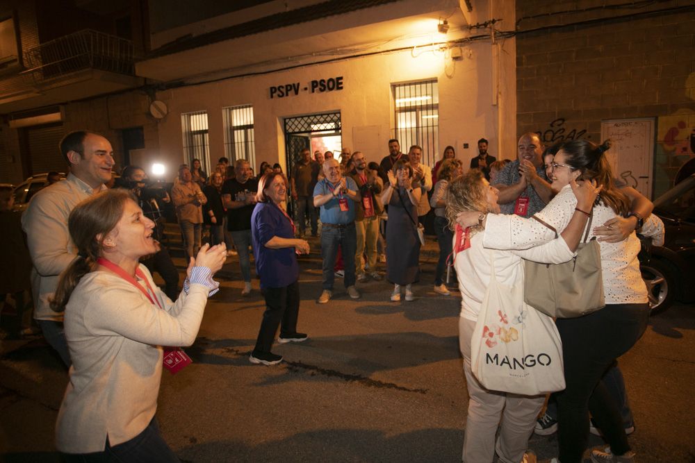 El PSPV-PSOE de Sagunt celebra en su sede una victoria histórica