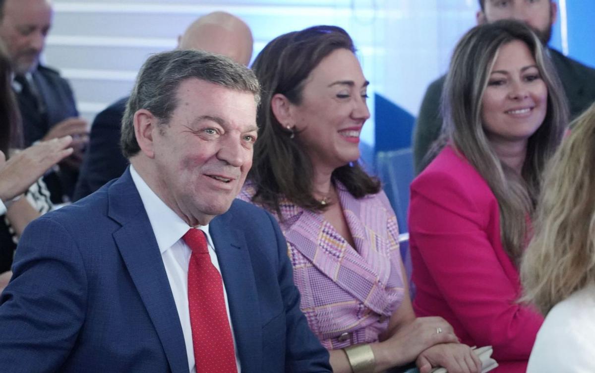 El consejero de la Presidencia, Luis Miguel González Gago, en el VI Consejo Plenario CENCYL, Comunidad de Trabajo Castilla y León-Centro de Portugal, junto a la consejera de Movilidad, González Corral. | Rubén Cacho - Ical