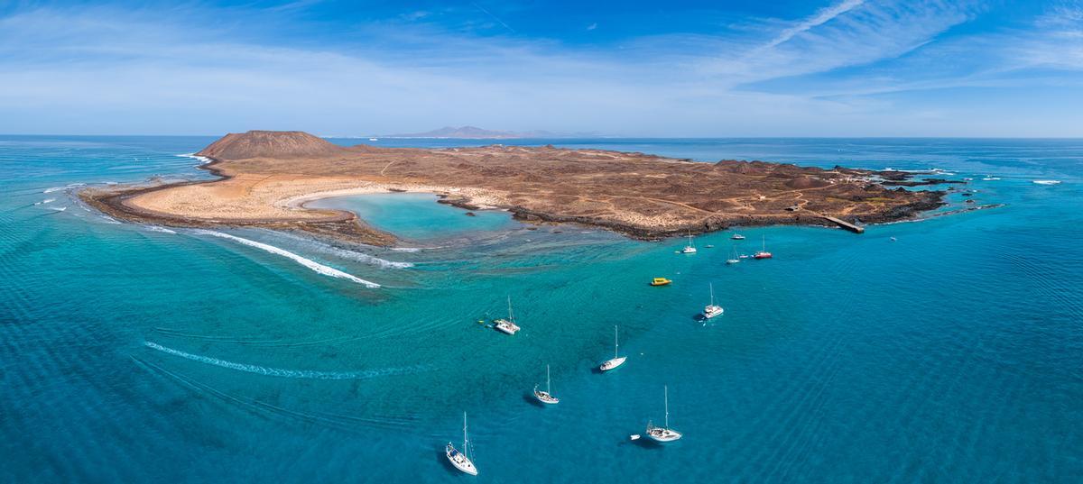 Panoramic view of Isla de Lobos