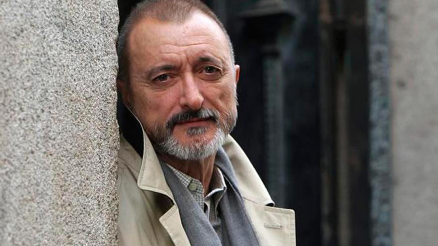 Arturo Pérez Reverte. // Faro