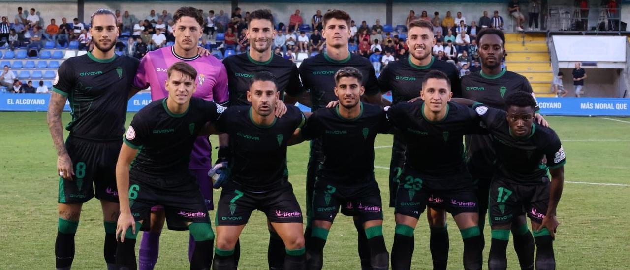 Equipo titular del Córdoba CF que jugó este domingo en El Collao contra el Alcoyano.