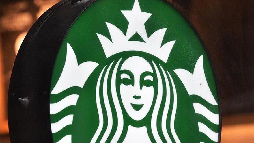 La justicia europea tumba la sanción de 30 millones a Starbucks pero confirma la de Fiat