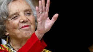 La escritora Elena Poniatowska, antes de la entrega del Premio Cervantes 