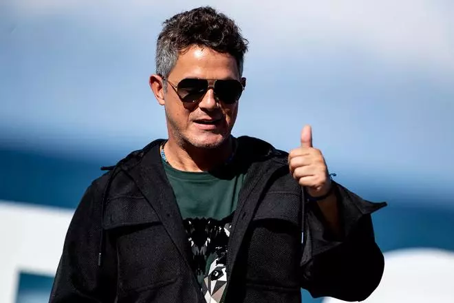 Alejandro Sanz, en bancarrota, MAL y estafado por un amigo íntimo