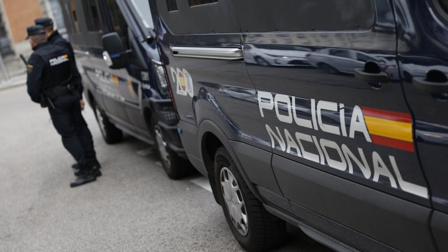 Agentes de la Policía Nacional.