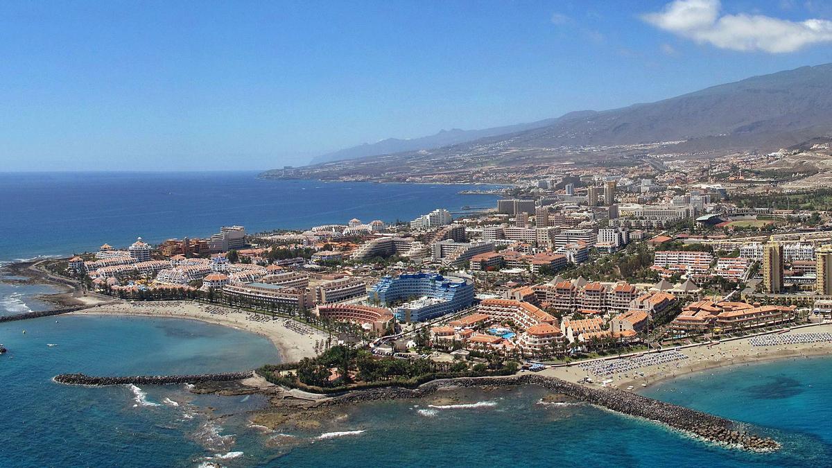 Vista de la playa de Las Américas, en la isla de Tenerife