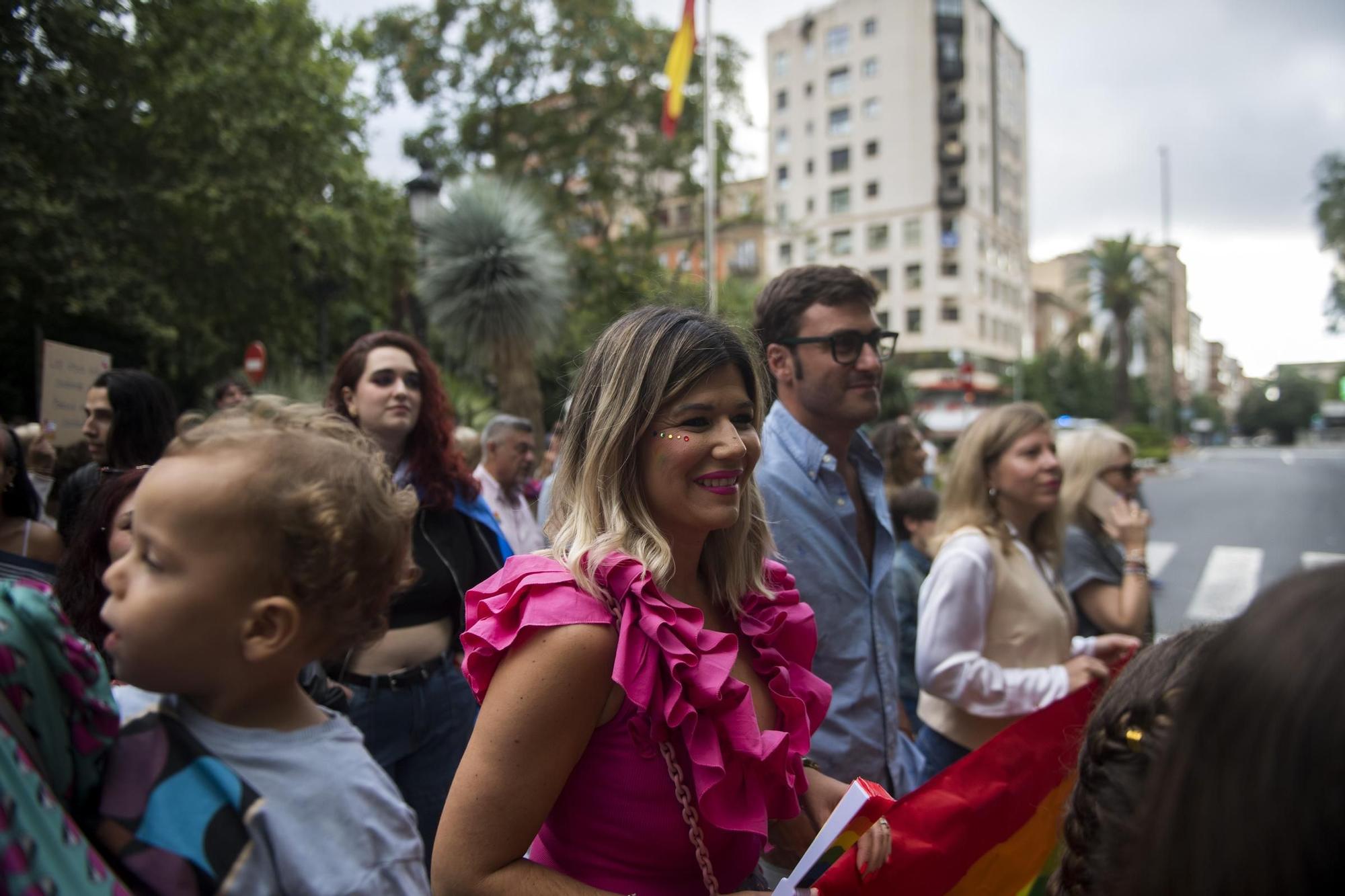 Así ha sido la manifesación del Orgullo LGTB+ en Cáceres