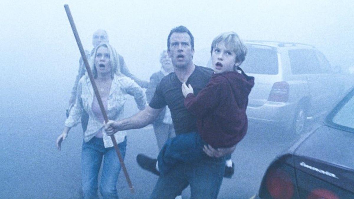 Un fotograma de 'La niebla', de Frank Darabont