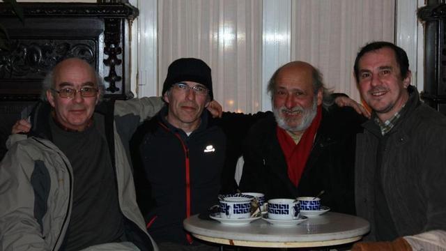Fernando Porto, Miguel Docampo, López Chicharro e J. A. Porto, xuntos na Farola.