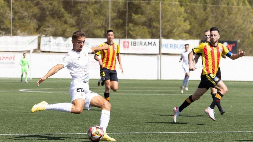 La Peña Deportiva concede un empate en el último minuto y tendrá que esperar para salvarse