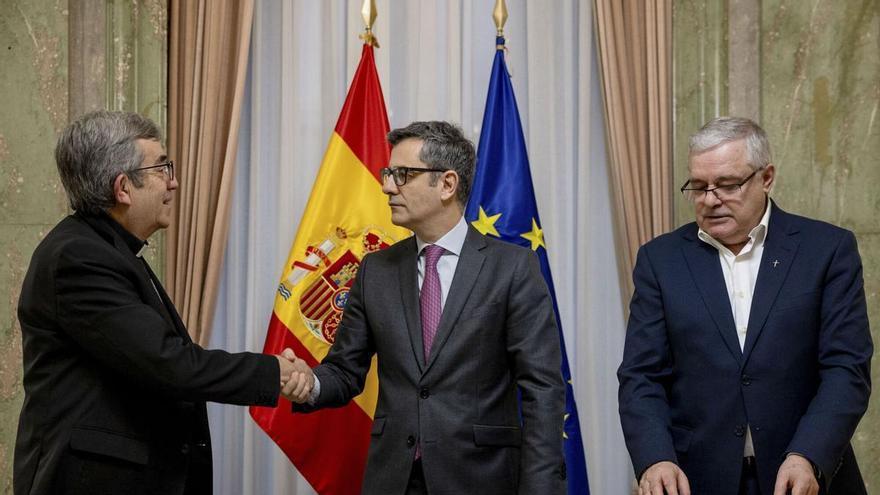 El Gobierno y la Iglesia culminan con la visita del Papa una legislatura de pactos desde Cuelgamuros a las víctimas de pederastia