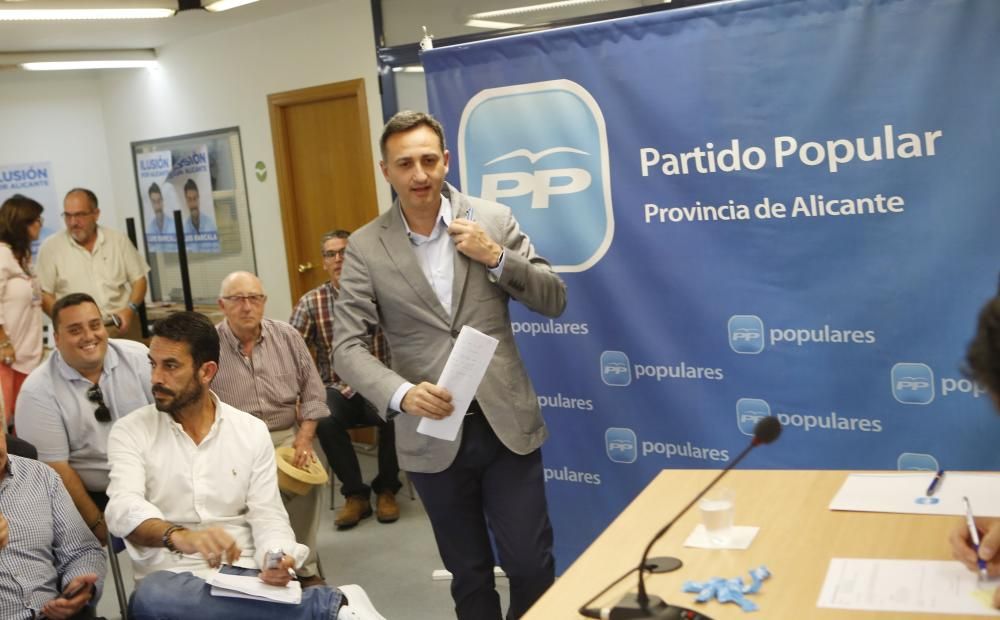 César Sánchez se centrará en el PP del Congreso y renuncia a la Diputación