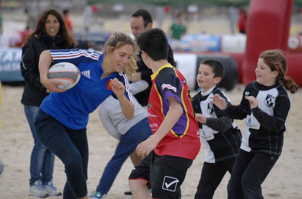 Viel Körperkontakt beim Palma Beach Rugby