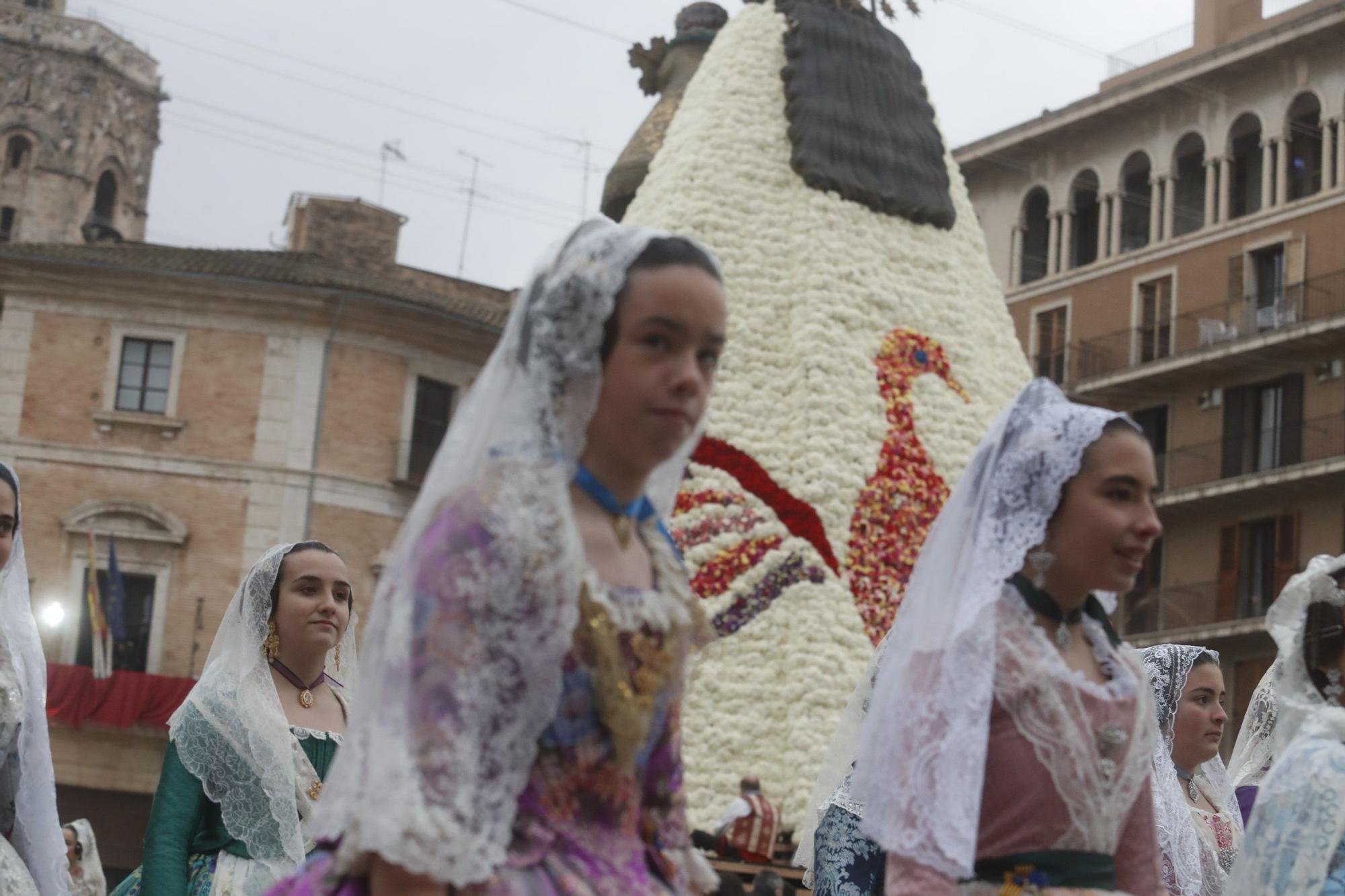 Búscate en el segundo día de ofrenda por la calle de la Paz (entre las 18:00 a las 19:00 horas)