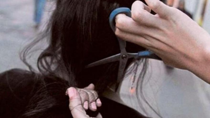 Apuñalan a una niña en Colombia para robarle el pelo