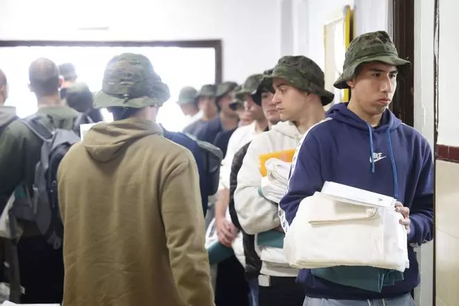 Así ha sido la llegada de nuevos soldados al Cefot de Cáceres