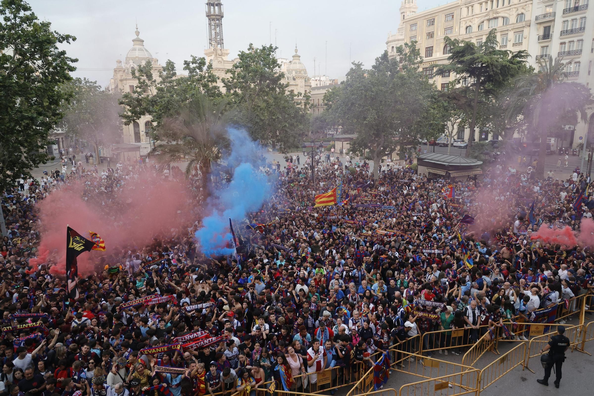 La celebración del ascenso del Levante UD, en imágenes