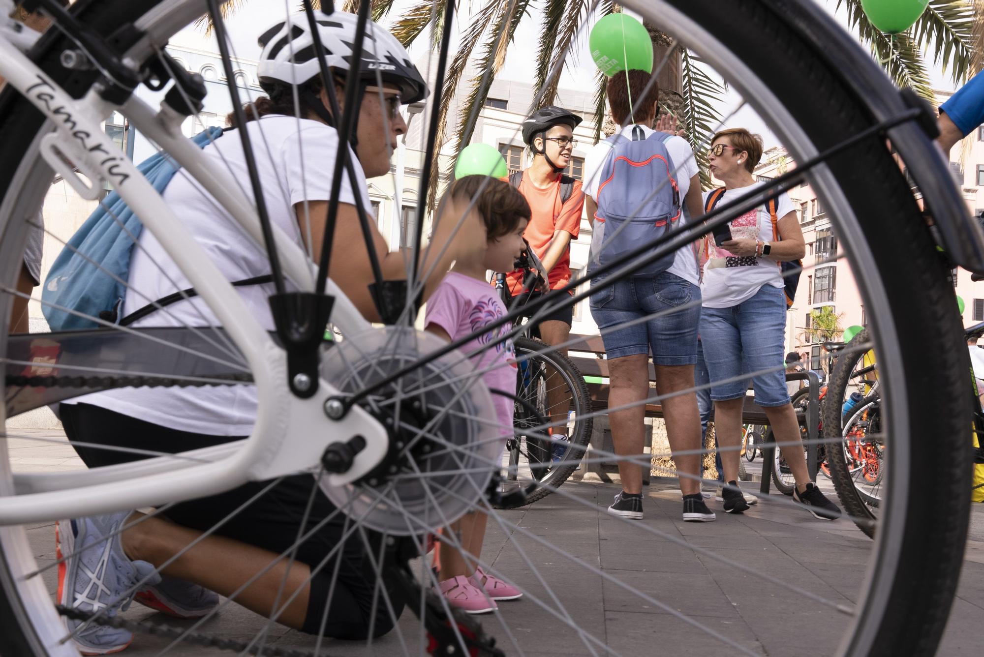 Fiesta de la bicicleta en Las Palmas de Gran Canaria