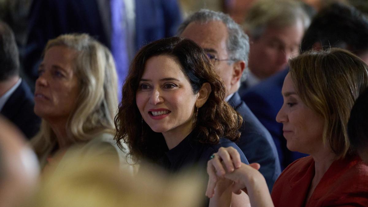 La presidenta de la Comunidad de Madrid, Isabel Díaz Ayuso, durante un desayuno informativo.