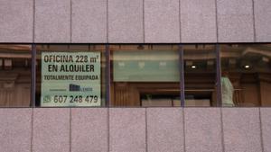 La Generalitat compra a Criteria 433 pisos per a habitatge social