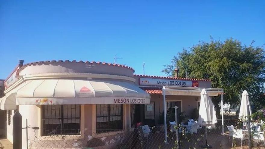 Una asociación animalista denuncia una prueba con zorros vivos en una madriguera artificial en Badajoz