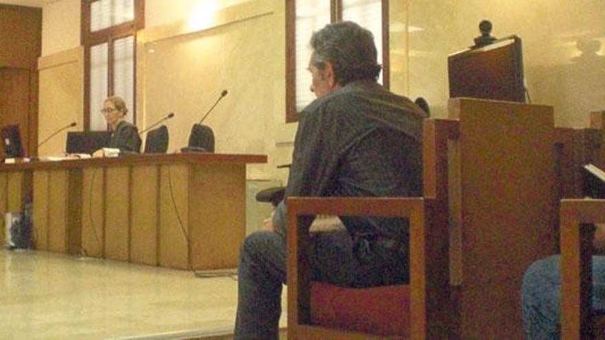 Condenado a tres años por abusar de un discapacitado psíquico