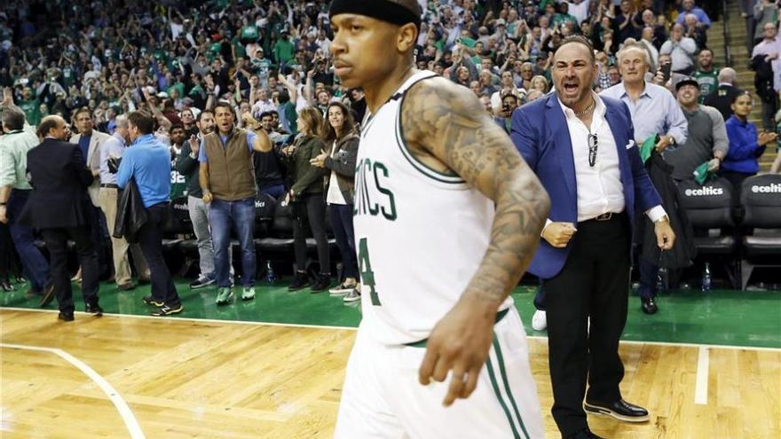 Actuación colosal de Isaiah Thomas con 53 puntos