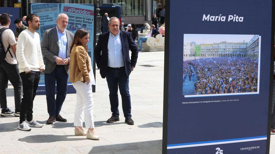 La alcaldesa Inés Rey, junto a Gonzalo Castro, Manuel Vázquez y Javier Guillén. | Iago López