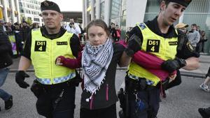 Greta Thunberg, en el momento de su detención.
