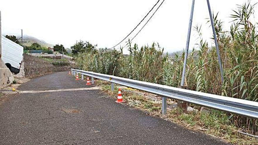 Una de las calles que el Ayuntamiento de Valleseco repavimentará durante esta semana.