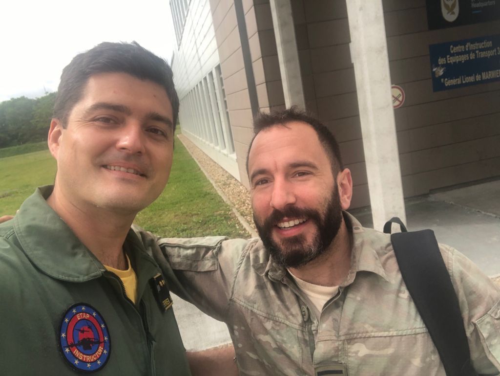 FOTOGALERÍA | La evacuación de Afganistán desde los ojos de Roberto Moya y Javier Ferrer, dos militares de la Base Aérea de Zaragoza