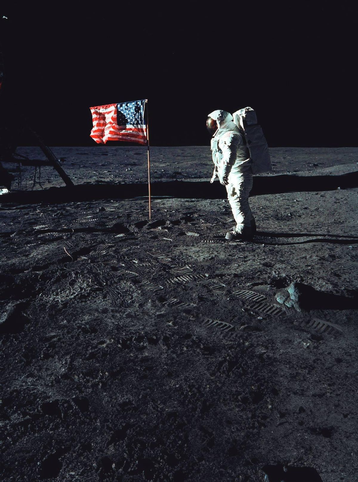 Destino Canarias: escala, la Luna