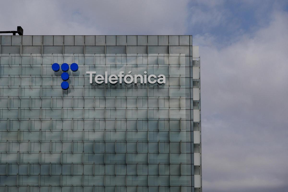 El Govern ja controla un 7% de Telefónica a l’invertir-hi 1.600 milions