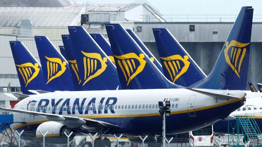 Ryanair anuncia su &quot;mayor programación de vuelos&quot; con tres nuevas conexiones a Canarias