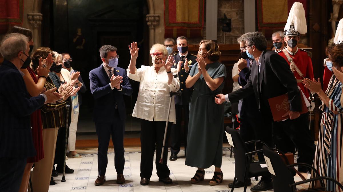 Custodia Moreno, la pregonera referente del Carmel, reivindica en su pregón a las 'vecinas normales' que levantaron la ciudad, pero también a las que siguen parando desahucios todos los días.