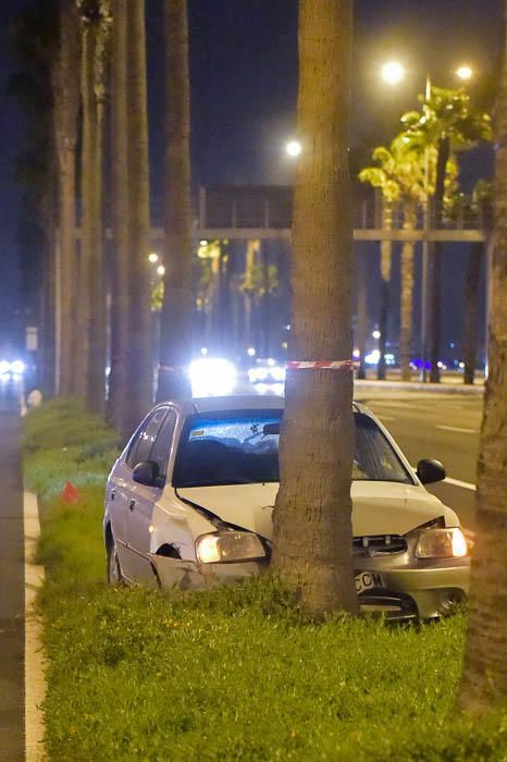 Accidente de tráfico en la avenida Marítima, a ...